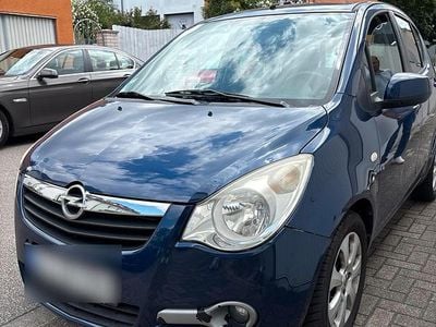 Opel Agila