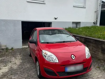 Gebraucht Renault Twingo Authentique 58 PS (42 kW) 2009 Rot Kleinwagen