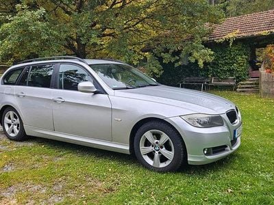 Gebraucht BMW 318 143 PS (105 kW) 2007 Silber Kombi