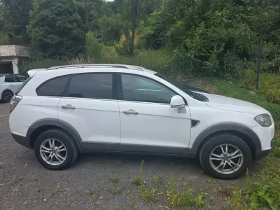Gebraucht Chevrolet Captiva LT 230 PS (169 kW) 2010 Weiß SUV