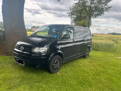 Gebraucht VW Multivan 140 PS (102 kW) 2012 Schwarz Van / Kleinbus