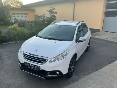 Gebraucht Peugeot 2008 GT-line 120 PS (88 kW) 2016 Weiß SUV