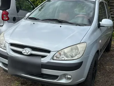 Gebraucht Hyundai Getz GLS 106 PS (77 kW) 2005 Silber Kleinwagen