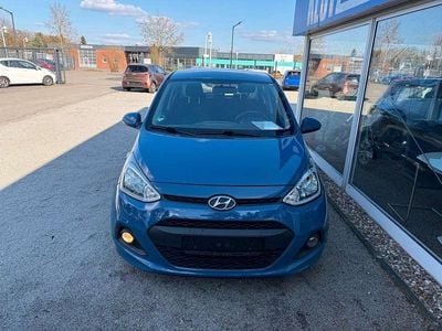 Gebraucht Hyundai i10 Trend 67 PS (49 kW) 2016 Morning glory Kleinwagen