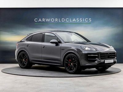 Grau Gebraucht 2024 Porsche Cayenne Coupe Coupé | 122.850 € (Teuer)