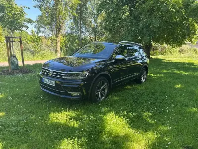 Gebraucht VW Tiguan Allspace 190 PS (139 kW) 2019 Schwarz SUV