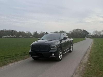Begagnad Dodge Ram 401 HK (294 kW) 2014