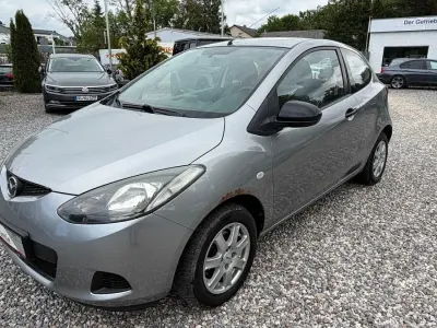 Gebraucht Mazda 2 Impuls 75 PS (55 kW) 2009 Plutossilber metallic Kleinwagen
