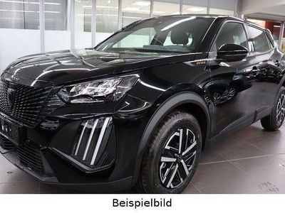 Neu Peugeot 2008 Style 101 PS (74 kW) 2025 Schwarz SUV