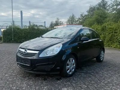 Używany Opel Corsa 80 KM (58 kW) 2009 Czarny Hatchback