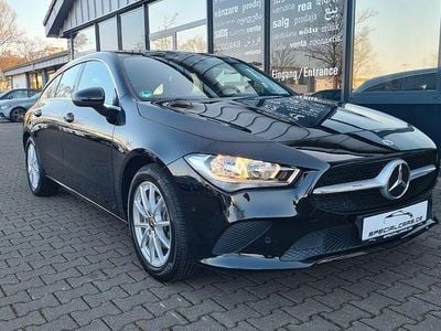 Gebraucht Mercedes CLA180 Shooting Brake 136 PS (100 kW) 2023 Schwarz Kombi