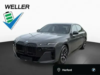 Gebraucht BMW i7 M Sport 400 kW (544 PS) 2025 Dravitgrau (grau) Limousine