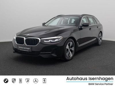 Gebraucht BMW 520 Sport Line 190 PS (139 kW) 2023 Schwarz ii668 Kombi