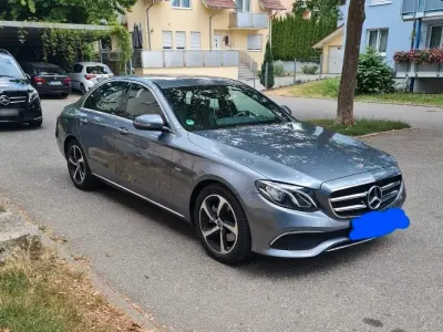 Second-hand Mercedes E220