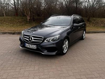 Gebraucht Mercedes E300 AMG 204 PS (150 kW) 2013 Grau Kombi