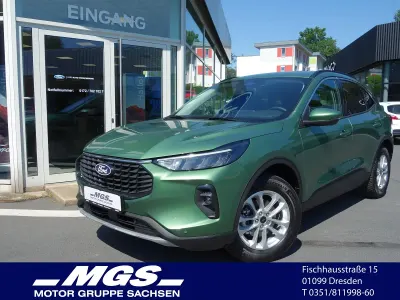 Neu Ford Kuga Titanium 190 PS (139 kW) 2026 Bursting green SUV