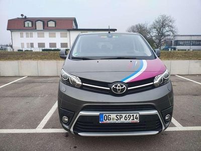 Gebraucht Toyota Proace Verso Executive 177 PS (130 kW) 2018 Grau Kombi