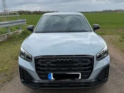 Usata Audi Q2 S-Line 190 CV (139 kW) 2023 Grigio SUV
