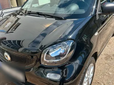 Gebraucht Smart ForFour 52 PS (38 kW) 2018 Schwarz Kleinwagen