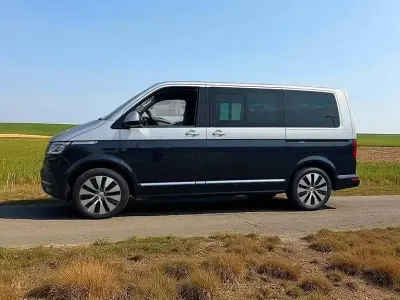 Gebraucht VW Multivan Highline 204 PS (150 kW) 2021 Schwarz Van / Kleinbus