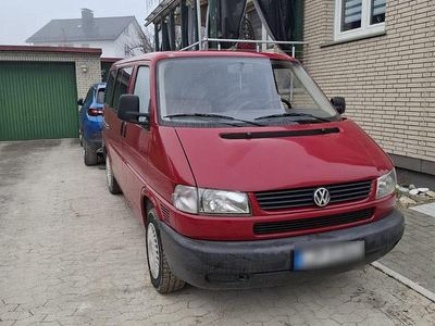 Gebraucht VW Caravelle 102 PS (75 kW) 1997 Rot Van