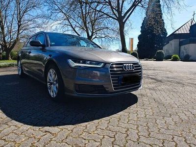 gebraucht Audi A6 3.0TDI 218PS Quattro Megastand