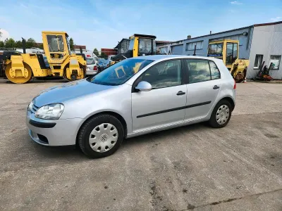 Gebraucht VW Golf IV 75 PS (55 kW) 2005 Silber Limousine