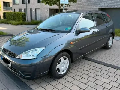 Gebraucht Ford Focus 80 PS (58 kW) 2004 Grau Kleinwagen