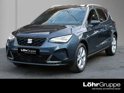Gebraucht Seat Arona FR 110 PS (80 kW) 2023 Grau SUV