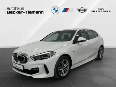 Gebraucht BMW 120 M Sport 178 PS (130 kW) 2021 Alpinweiß uni Kleinwagen