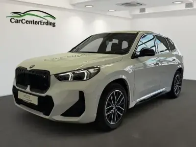 Gebraucht BMW iX1 M Sport 230 kW (313 PS) 2023 Weiß SUV
