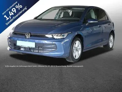 Gebraucht VW Golf VIII R 116 PS (85 kW) 2025 Anemonenblau metallic Limousine