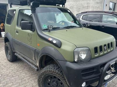 Usata Suzuki Jimny 86 CV (63 kW) 2008 Verde SUV