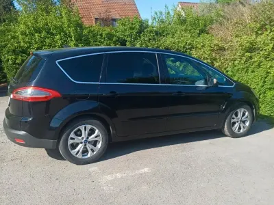 Used Ford S-MAX S 139 HP (102 kW) 2012 Black Minivan