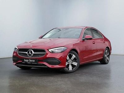 Gebraucht Mercedes C180 Avantgarde 170 PS (125 kW) 2024 Rot Limousine