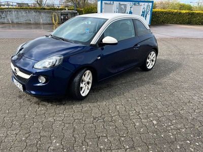 gebraucht Opel Adam 1,4l 74kw 101PS blau/weiß
