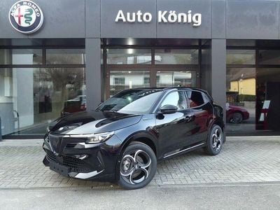 Neu Alfa Romeo Junior Edizione Speciale 145 PS (106 kW) 2026 Schwarz SUV