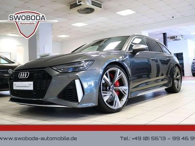 Grau Gebraucht 2023 Audi RS6 Sport Kombi | 99.950 €