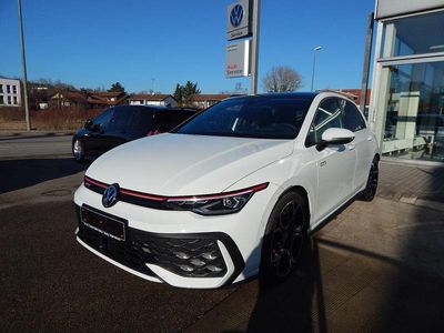 Gebraucht VW Golf VIII GTI 265 PS (194 kW) 2025 Weiß Limousine
