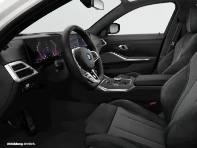 Second-hand BMW 330e Comfort Edition 292 CP (214 kW) 2025 Alb Break