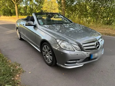 Gebraucht Mercedes E220 Sport 170 PS (125 kW) 2012 Grau Cabrio