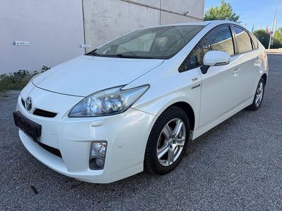 Usata Toyota Prius Executive 99 CV (72 kW) 2010 Bianco Utilitaria