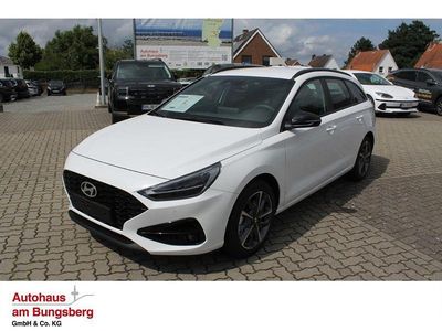 Neu Hyundai i30 Advantage 101 PS (74 kW) 2025 Weiß Limousine