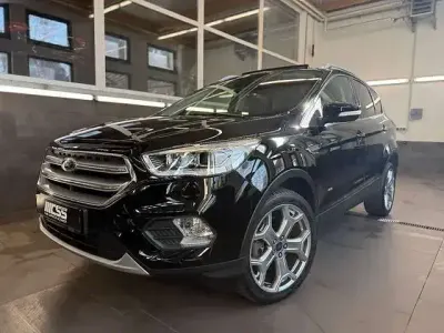 Gebraucht Ford Kuga Titanium 175 PS (128 kW) 2019 Schwarz SUV