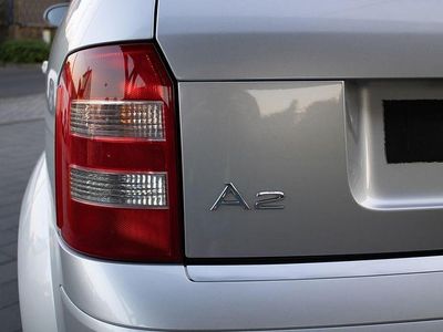 Gebraucht Audi A2 75 PS (55 kW) 2005 Silber Kleinwagen