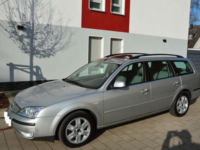 Gebraucht Ford Mondeo Ghia 145 PS (106 kW) 2005 Silber Kombi