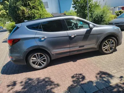 Gebraucht Hyundai Santa Fe Premium 197 PS (144 kW) 2015 Grau SUV