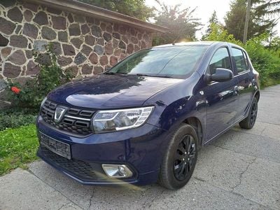 Gebraucht Dacia Sandero Ambiance 73 PS (53 kW) 2017 Blau Kleinwagen