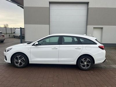 Gebraucht Hyundai i30 136 PS (100 kW) 2021 Weiß Kombi