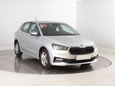 Silber Gebraucht 2022 Skoda Fabia Ambition Limousine | 16.290 € (Guter Preis)